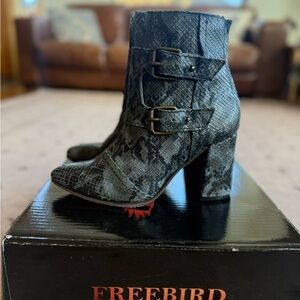 Joey Women's Blue/Grey Snake Print Ankle Boots